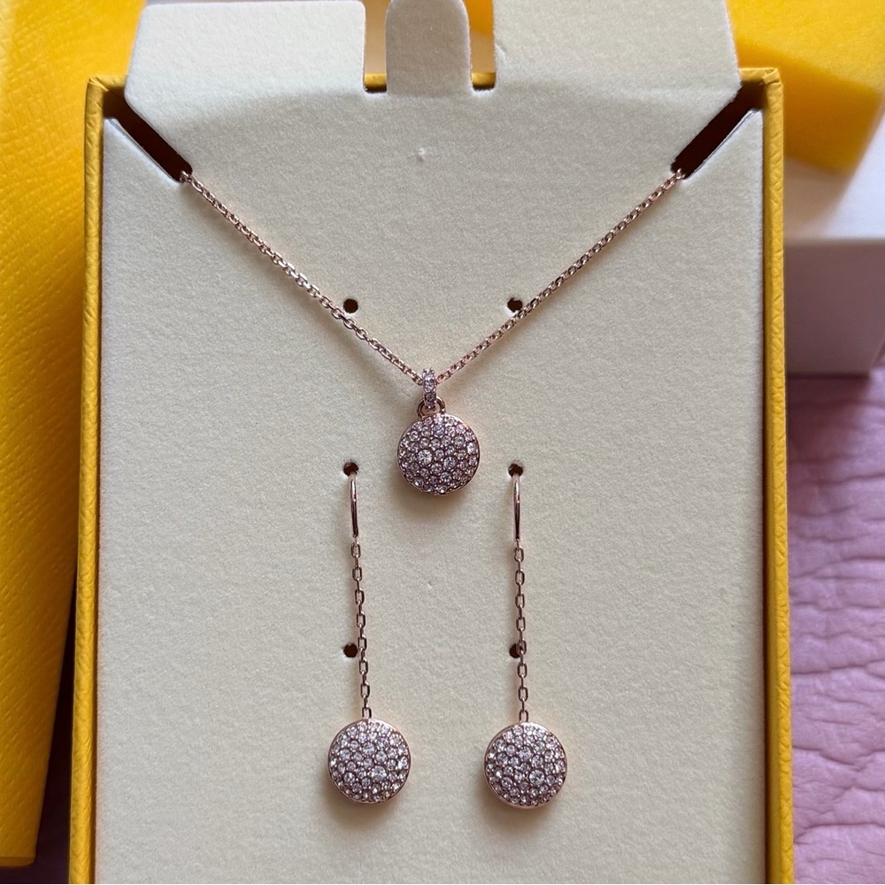 NEW Swarovski Rose Gold Jewelry Set with Crystals